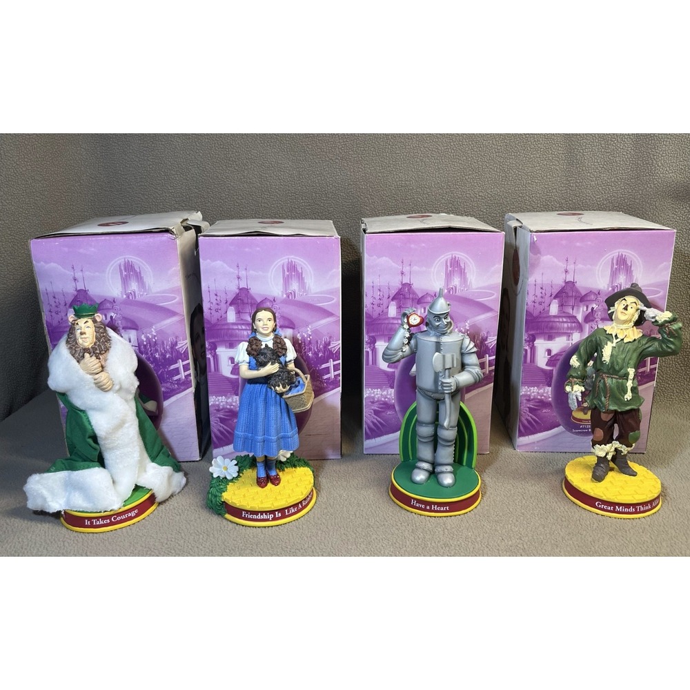 Wizard of Oz Figurine Set‎ Dorothy Tin Man Scarecrow Lion with Boxes 2000